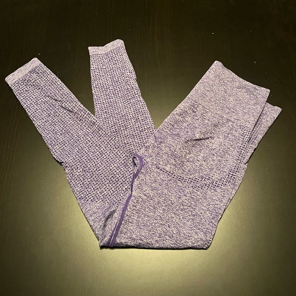 Purple High Waisted Leggings with Butt Lifting Support, Size Medium - Picture 4 of 6